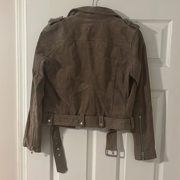 BLANKNYC Faux Suede Moto Jacket Tan - Picture 3 of 8